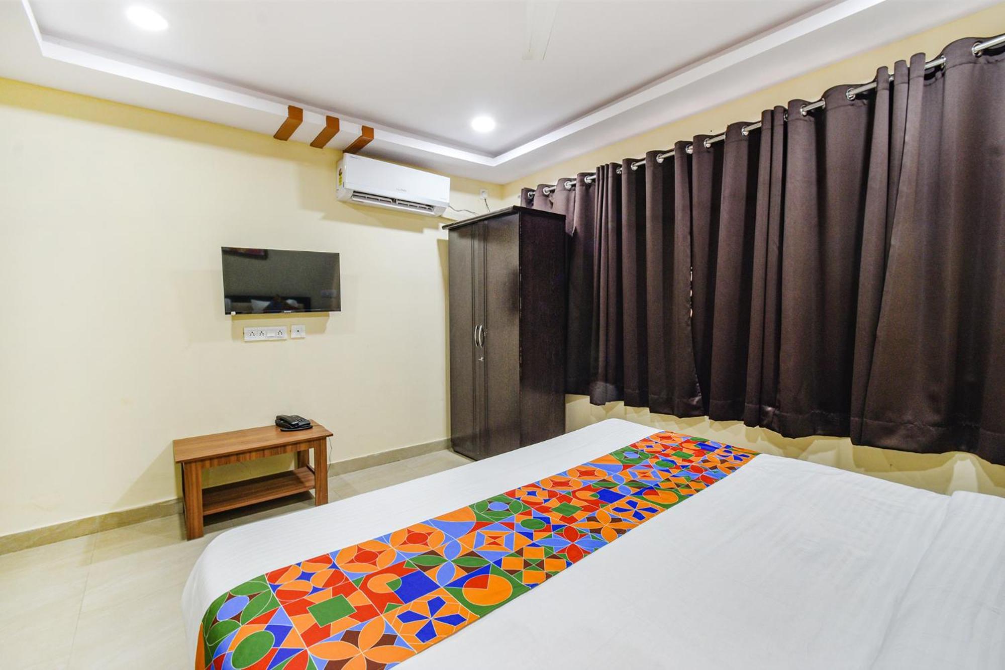 Fabhotel N Residency, Hitech City - 350M From Yashoda Hospital, Hitech City ハイデラバード エクステリア 写真