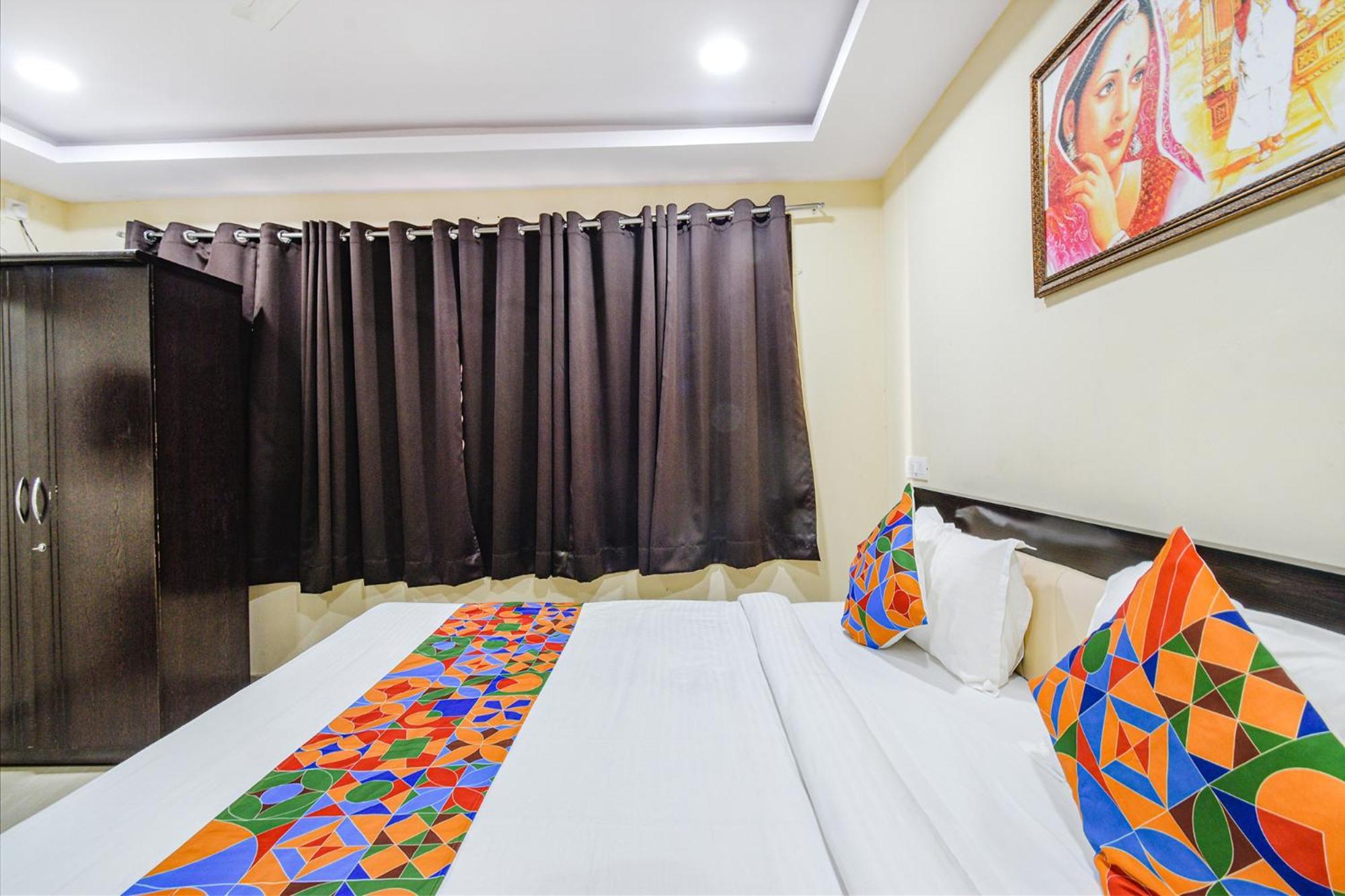 Fabhotel N Residency, Hitech City - 350M From Yashoda Hospital, Hitech City ハイデラバード エクステリア 写真