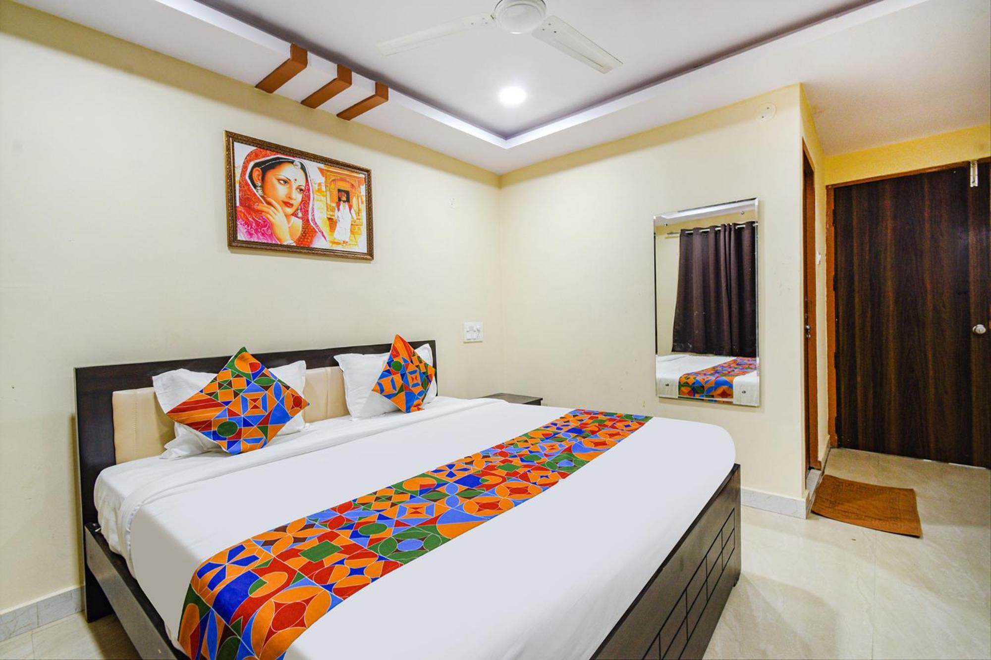 Fabhotel N Residency, Hitech City - 350M From Yashoda Hospital, Hitech City ハイデラバード エクステリア 写真