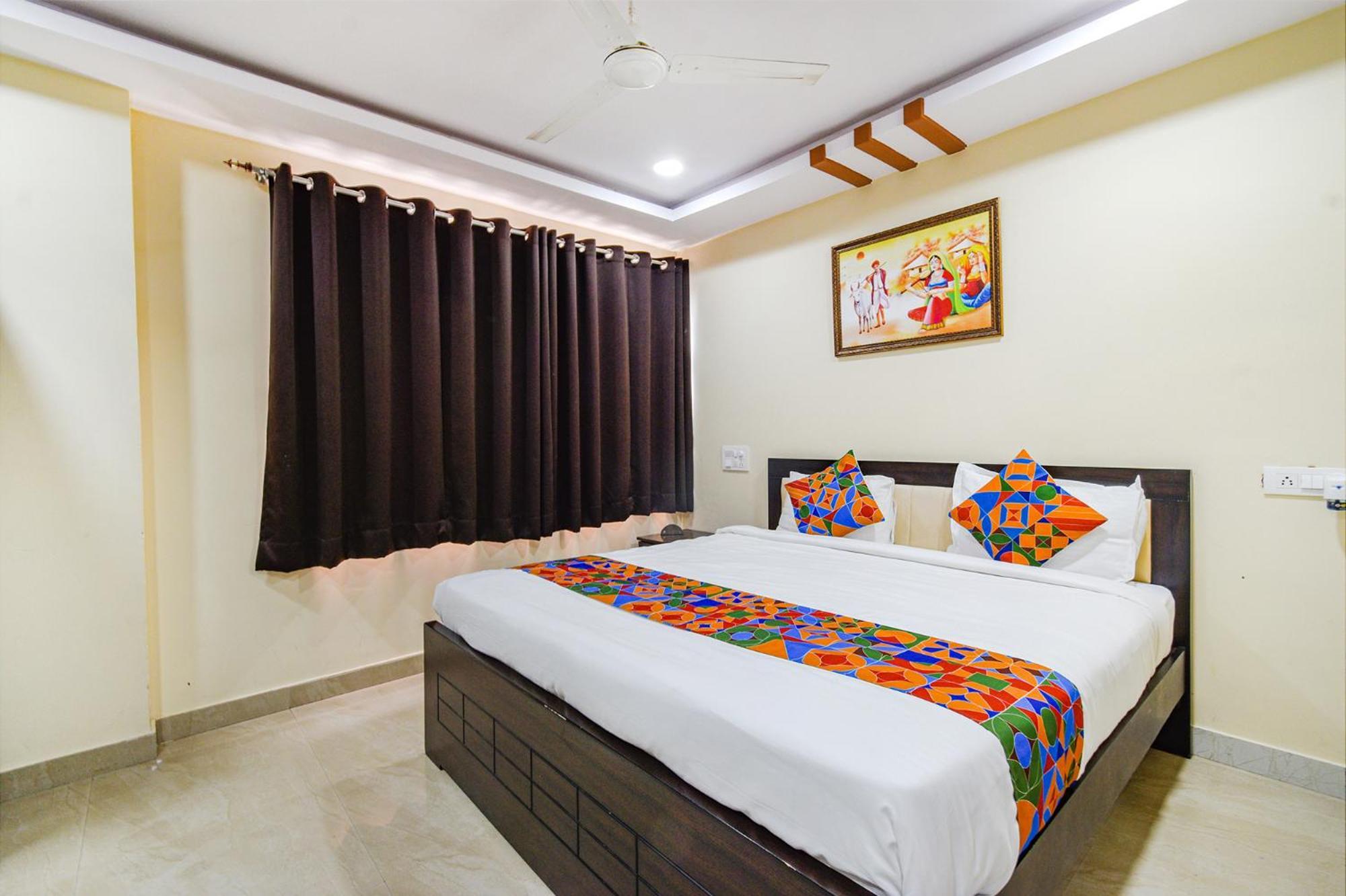 Fabhotel N Residency, Hitech City - 350M From Yashoda Hospital, Hitech City ハイデラバード エクステリア 写真