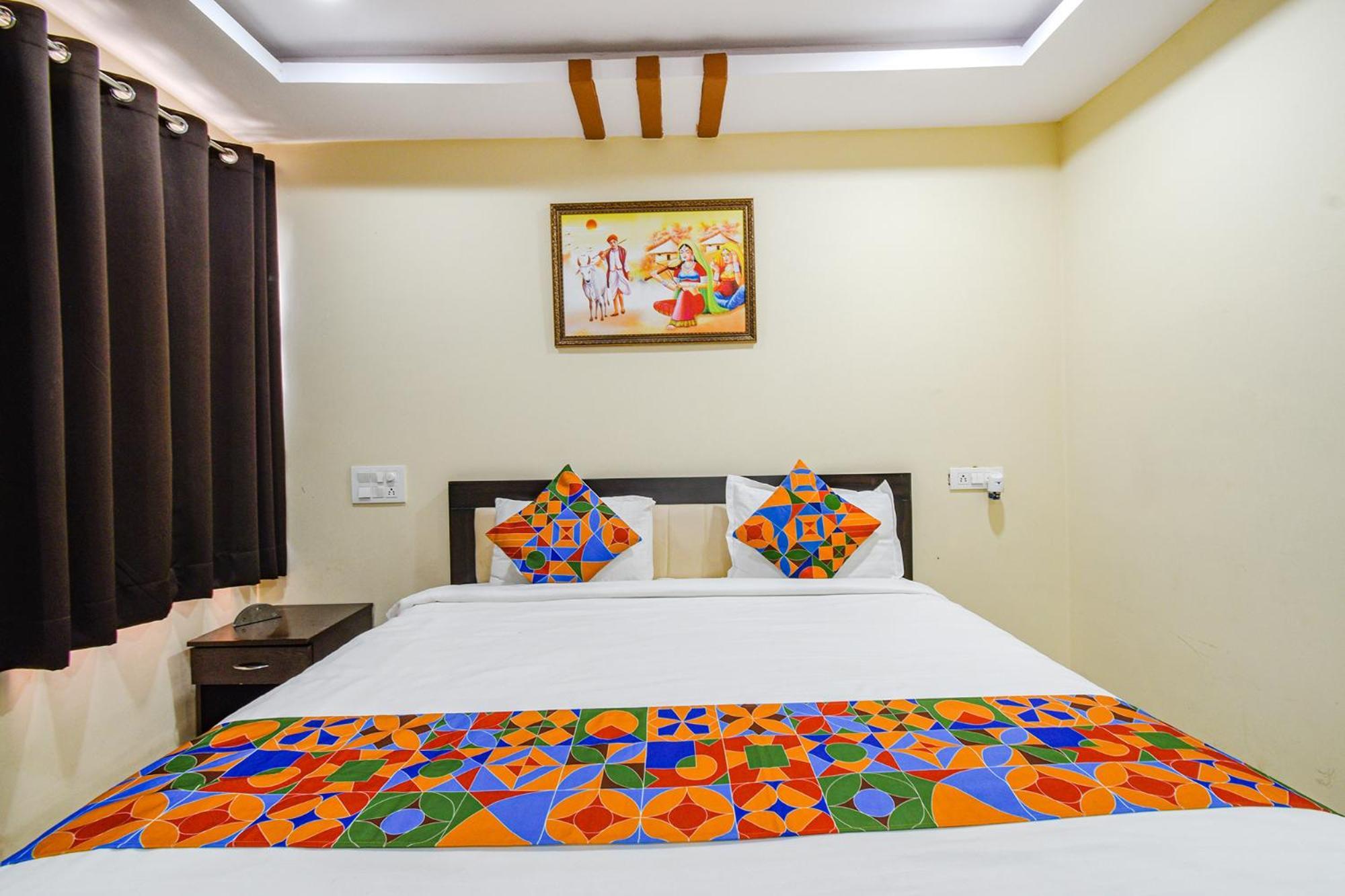 Fabhotel N Residency, Hitech City - 350M From Yashoda Hospital, Hitech City ハイデラバード エクステリア 写真