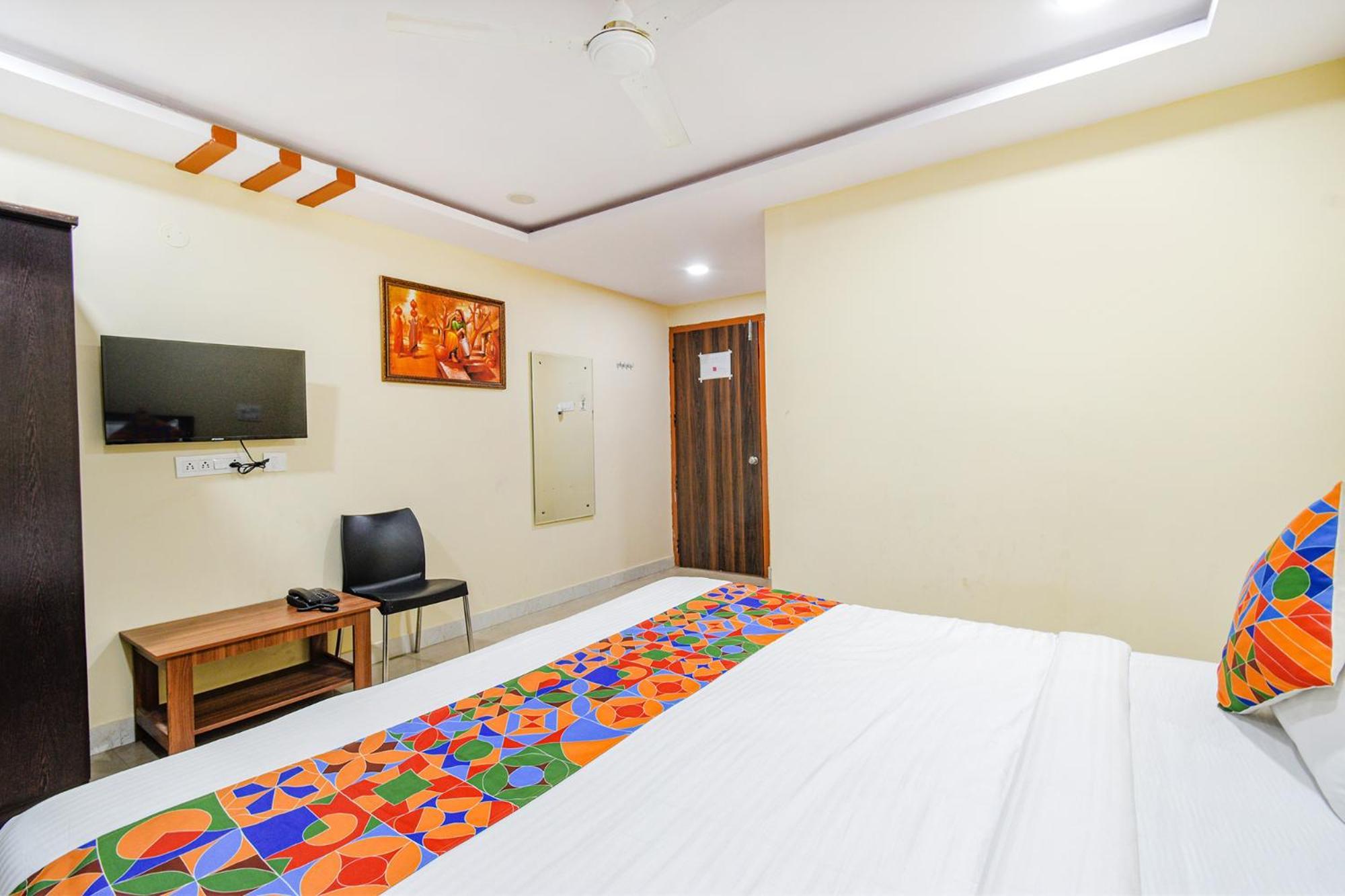Fabhotel N Residency, Hitech City - 350M From Yashoda Hospital, Hitech City ハイデラバード エクステリア 写真