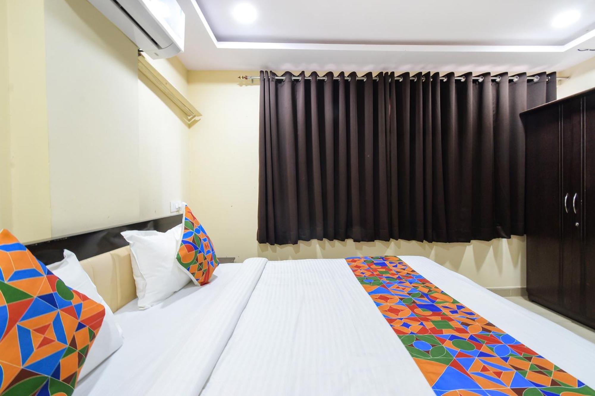 Fabhotel N Residency, Hitech City - 350M From Yashoda Hospital, Hitech City ハイデラバード エクステリア 写真