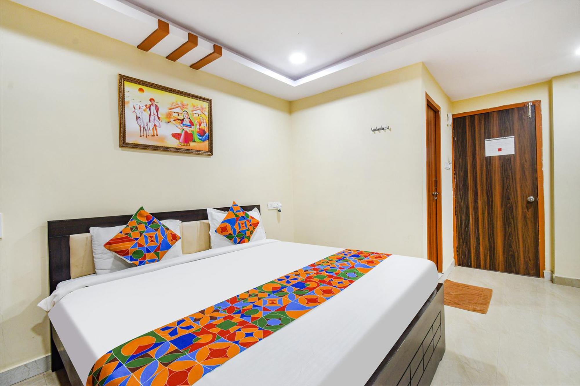 Fabhotel N Residency, Hitech City - 350M From Yashoda Hospital, Hitech City ハイデラバード エクステリア 写真